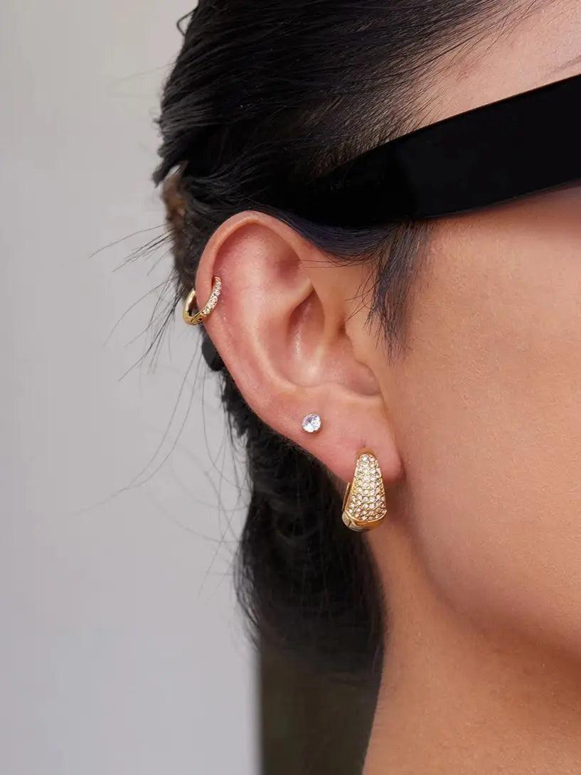 Uworld 14/16/18mm Czech Zircon Chunky Hoop Earrings 18K Gold Color Stainless Steel Tarnish Resistant Metal Fashion Jewelry Water